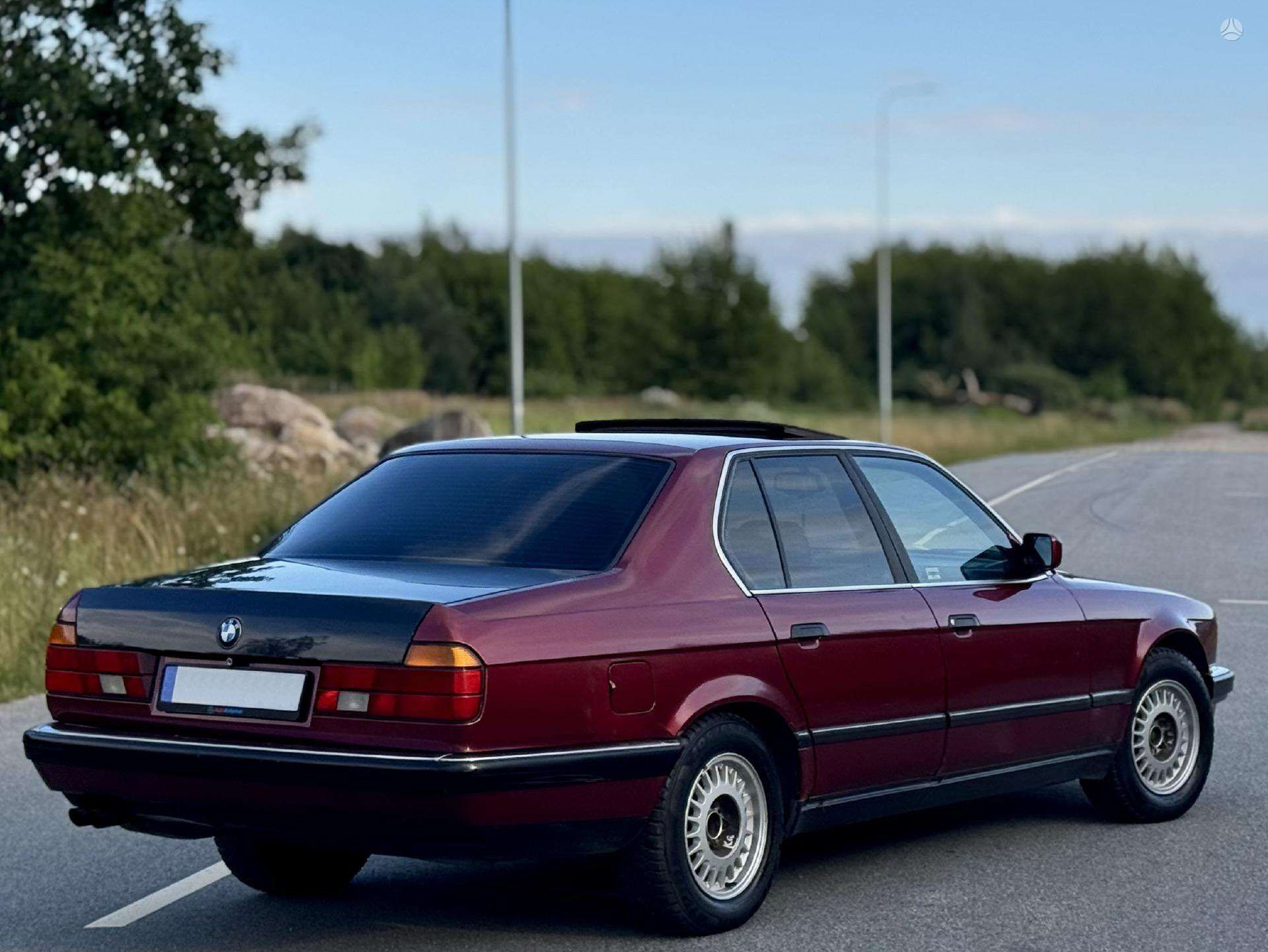 BMW 730