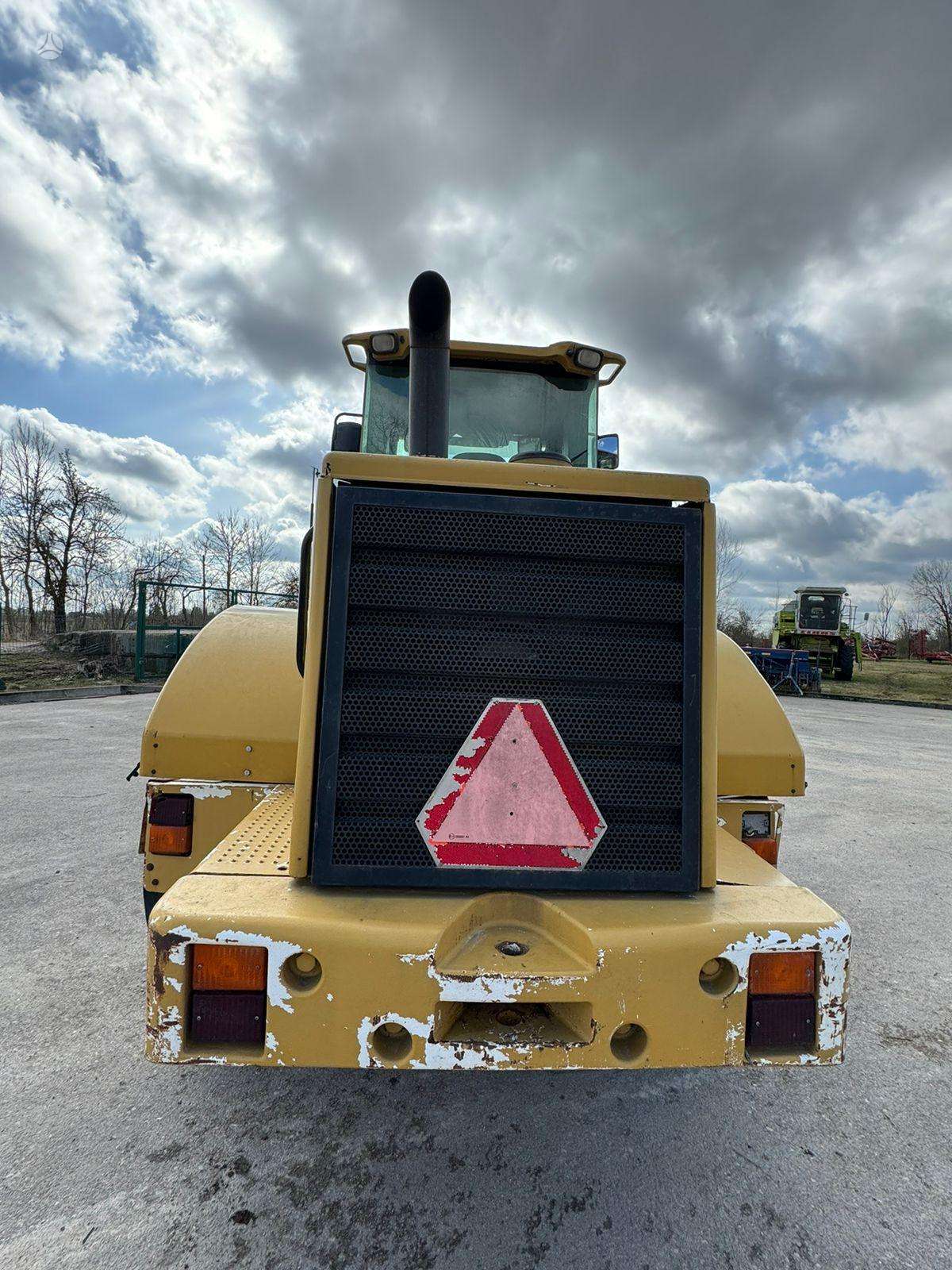 Caterpillar 928G